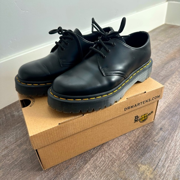 Doc Martens 1461 Bex Smooth Oxford Shoes - Picture 1 of 4
